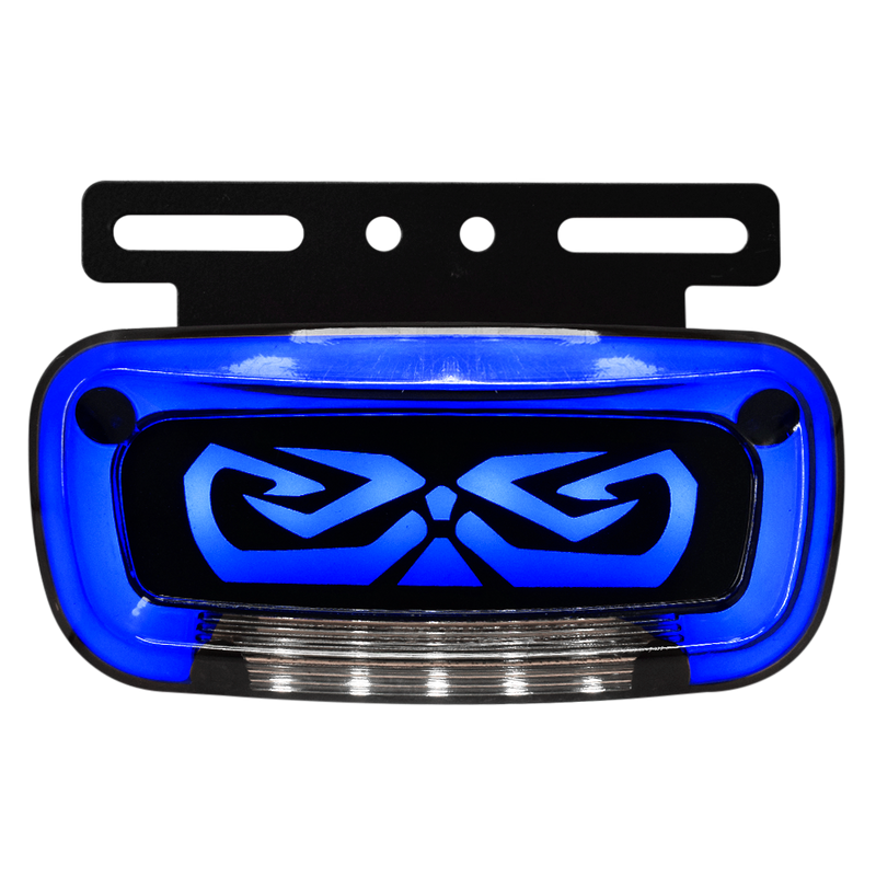 Faro Lateral Arrow Base Metalica Negra Con Luz De Placa 12/24 HB